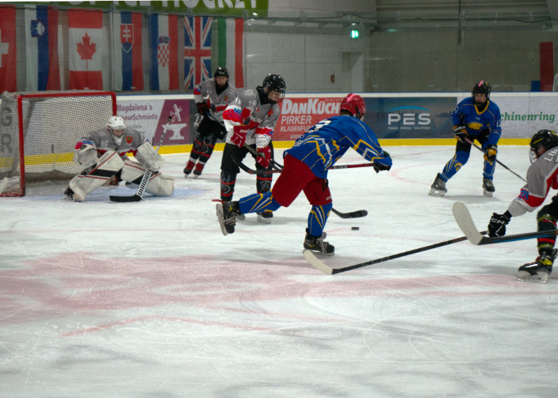 HC-Ferlach U-14 auf dem Eis